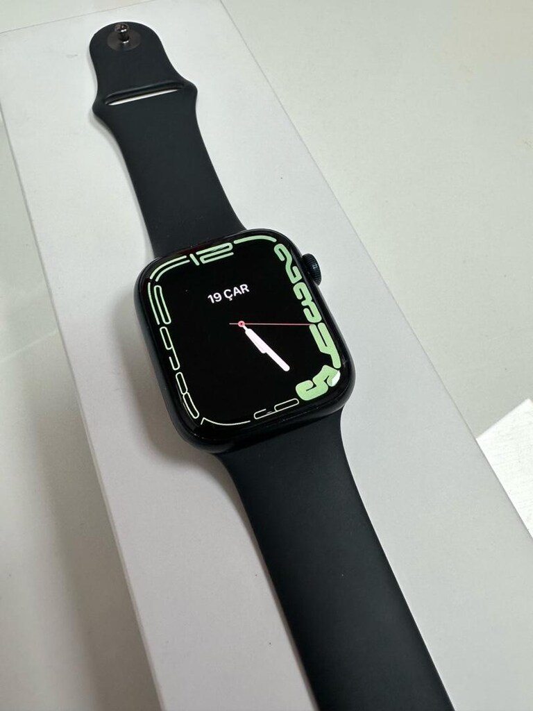 Apple Watch 8 45mm Siyah - 2