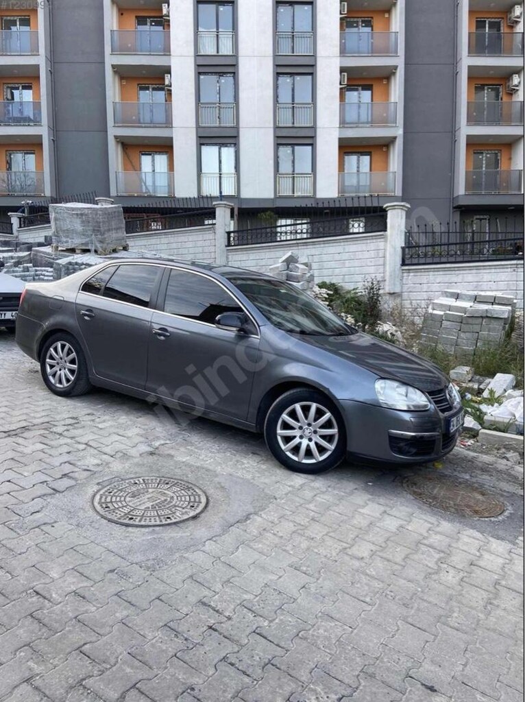 DEĞİŞENSİZ 1.6 TDI DSG COMFORTLINE | BAKIMLI | AİLE ARACI - 3