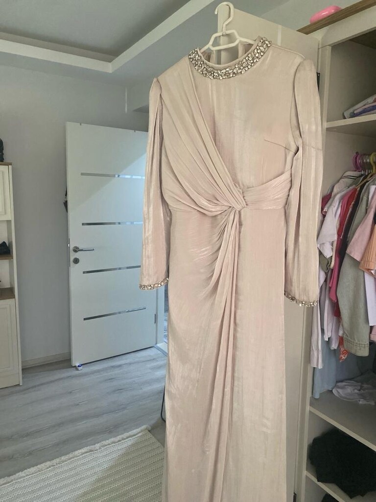 krem renk 40 42 beden abiye - 3