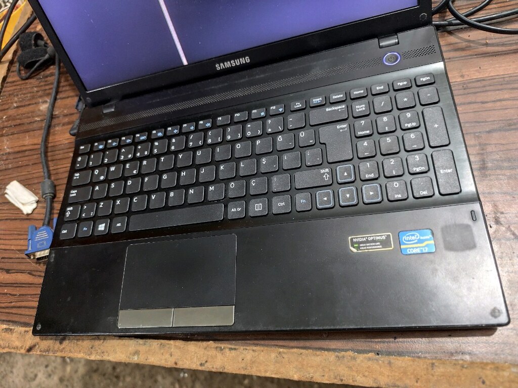 Samsung i7 Leptop Ürün Görüldüğü gibi - 6