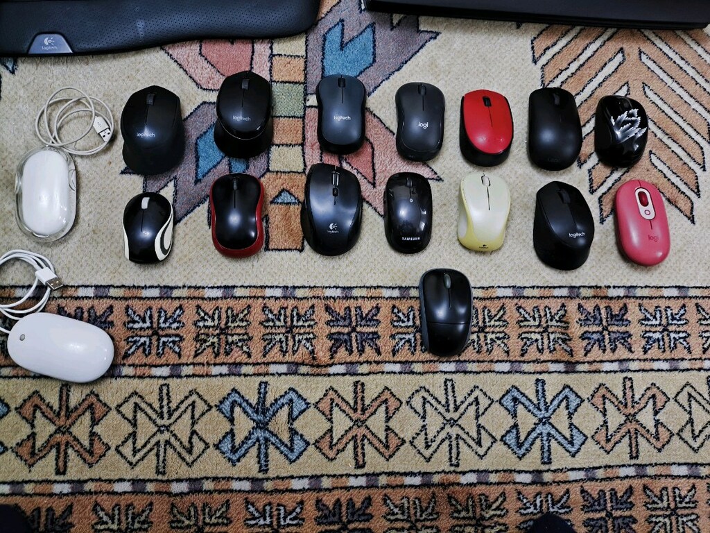 çeşitli Logitech klavyeler - 4