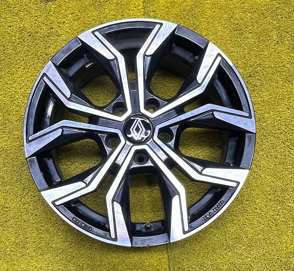 5x114.3 17 İNÇ J7.5 ET40 RENAULT İCON JANT TAKIMI - 3