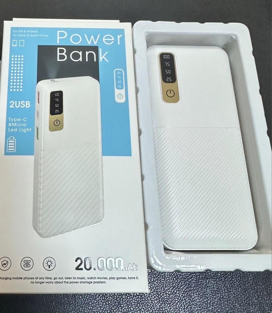 TOPTAN 20.000 mAh Powerbank LED FENERLİ (BEYAZ) - 7