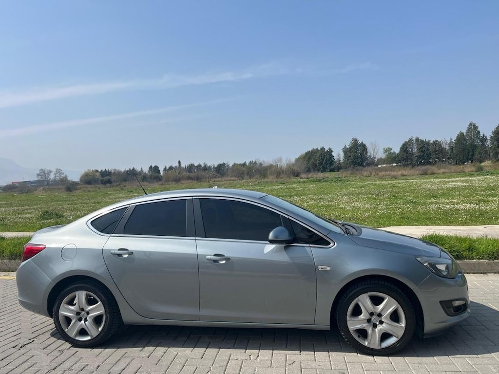 Sahibinden Düşük Km Aile Aracı - 4