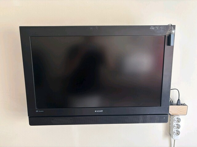ARÇELİK TV 82-503 (B HD LCD TV), 32 İNÇ TV 50Hz ofis/büro, mutfak