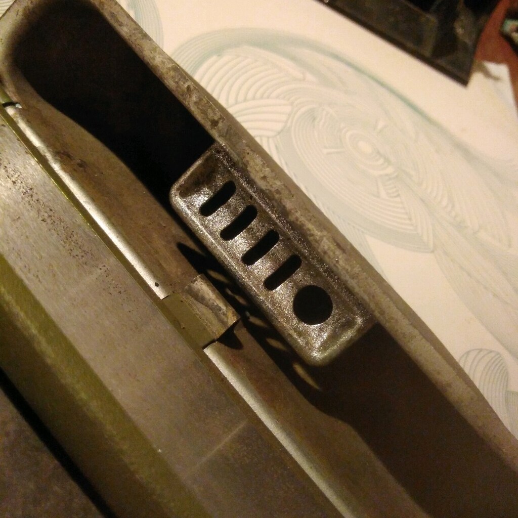 BMW 7 E23 ARKA KAPI KÜLLÜK - 2