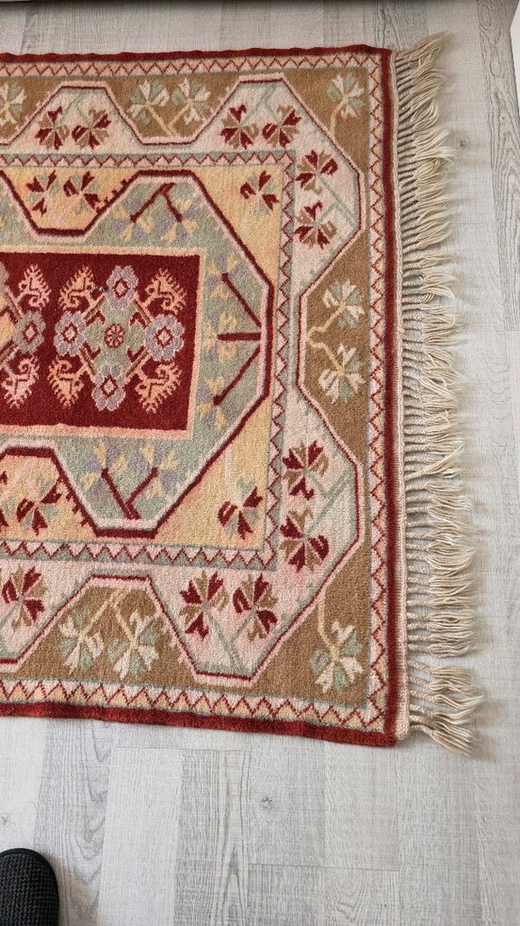 El dokuma yün Milas halısı 120x190 hatasız - 7