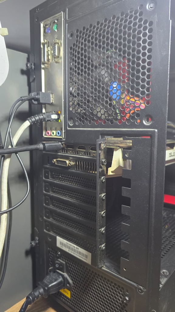 İ3 9100F & GTX1060 6GB & 240GB SSD & 8GB DDR4 KASA - 6