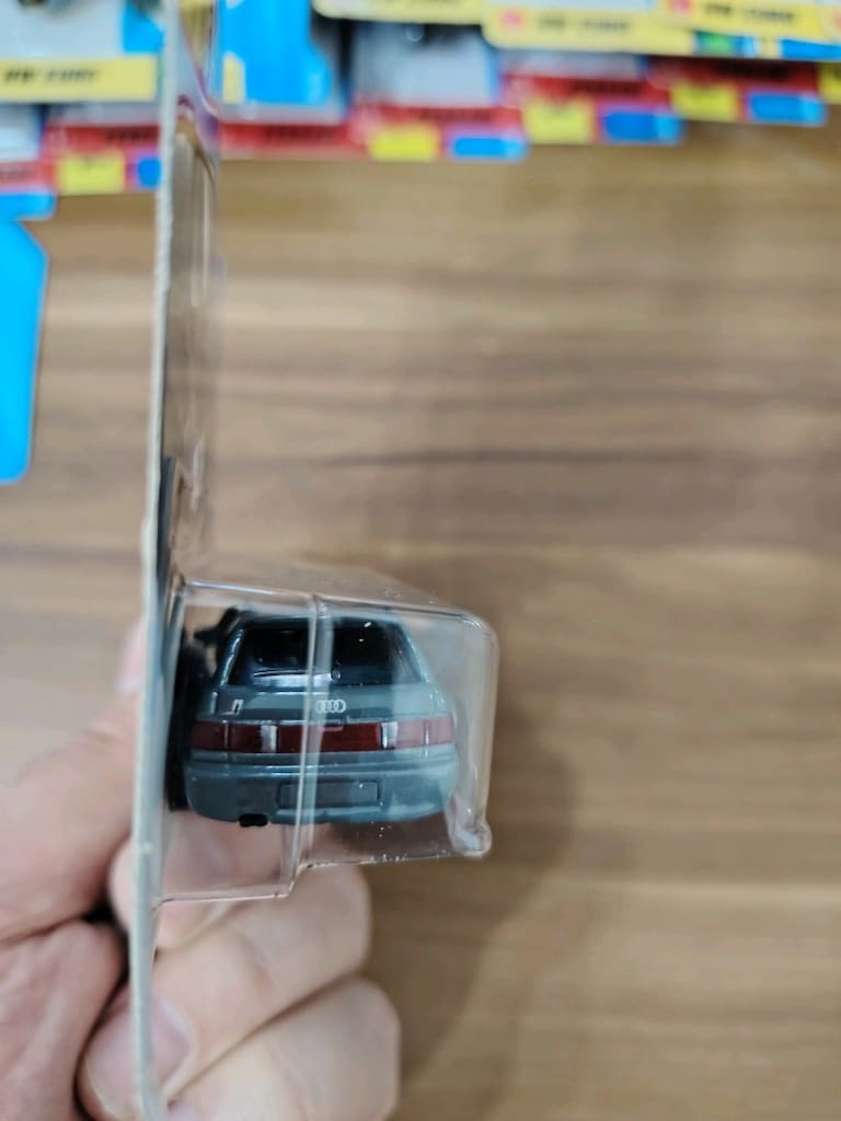 Hot wheels 94 audi Avant rs2 - 3