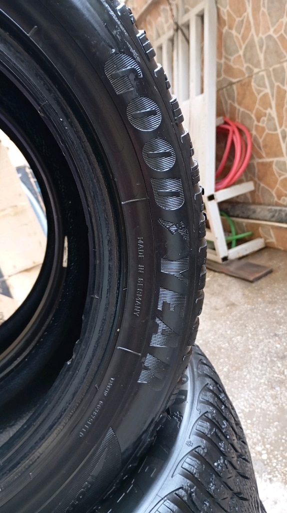 205 55 16 kar lastiği Goodyear - 5