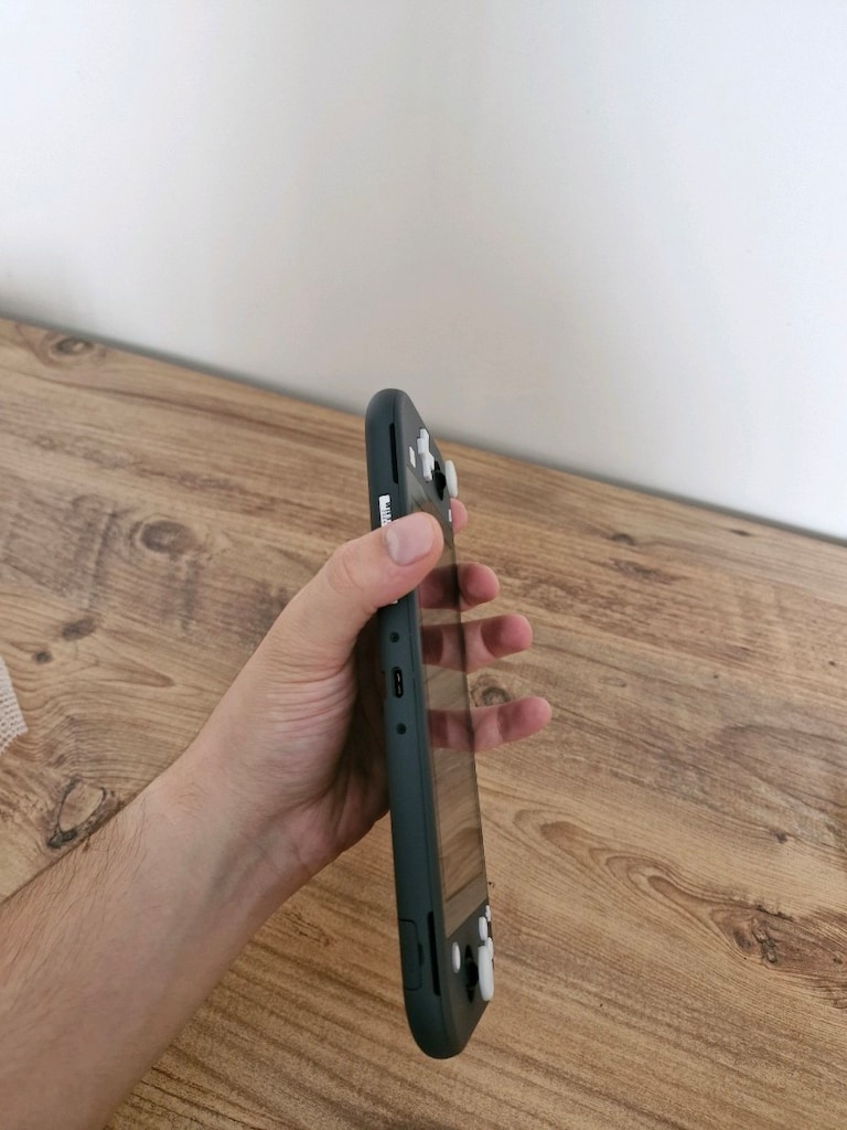 Çipli Nintendo Switch Lite Hatasız Temiz - 4