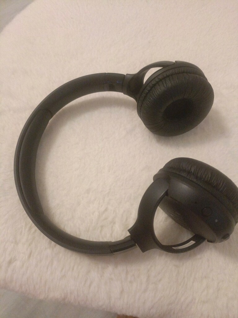JBL TUNE520BT - 3