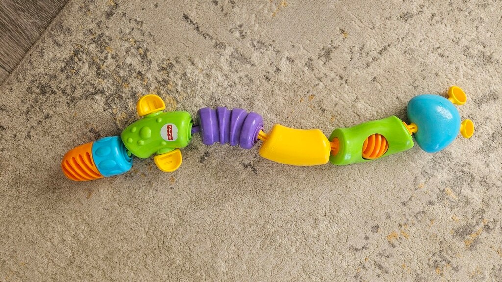 Fisher Price Renkli Tak Çıkar Tırtıl Oyuncak - 3