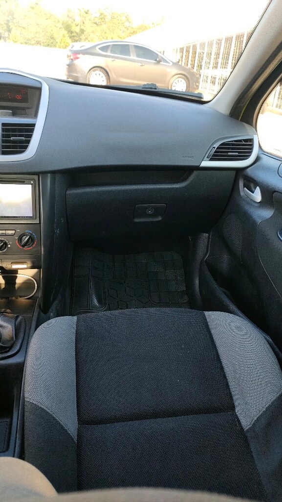 SAHİBİNDEN PEUGEOT 207 1.4 HDİ DİZEL - 10