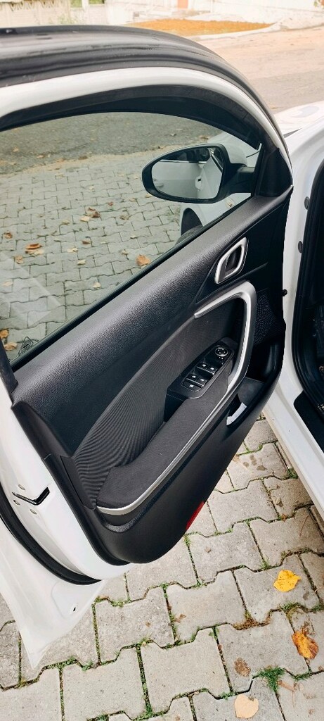 2019 KiaCEED - 11