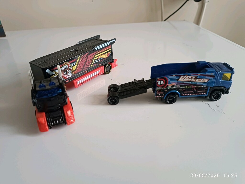 hotwheels kamyon - 2