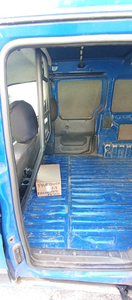 2004,model 1,9,berlingo - 9