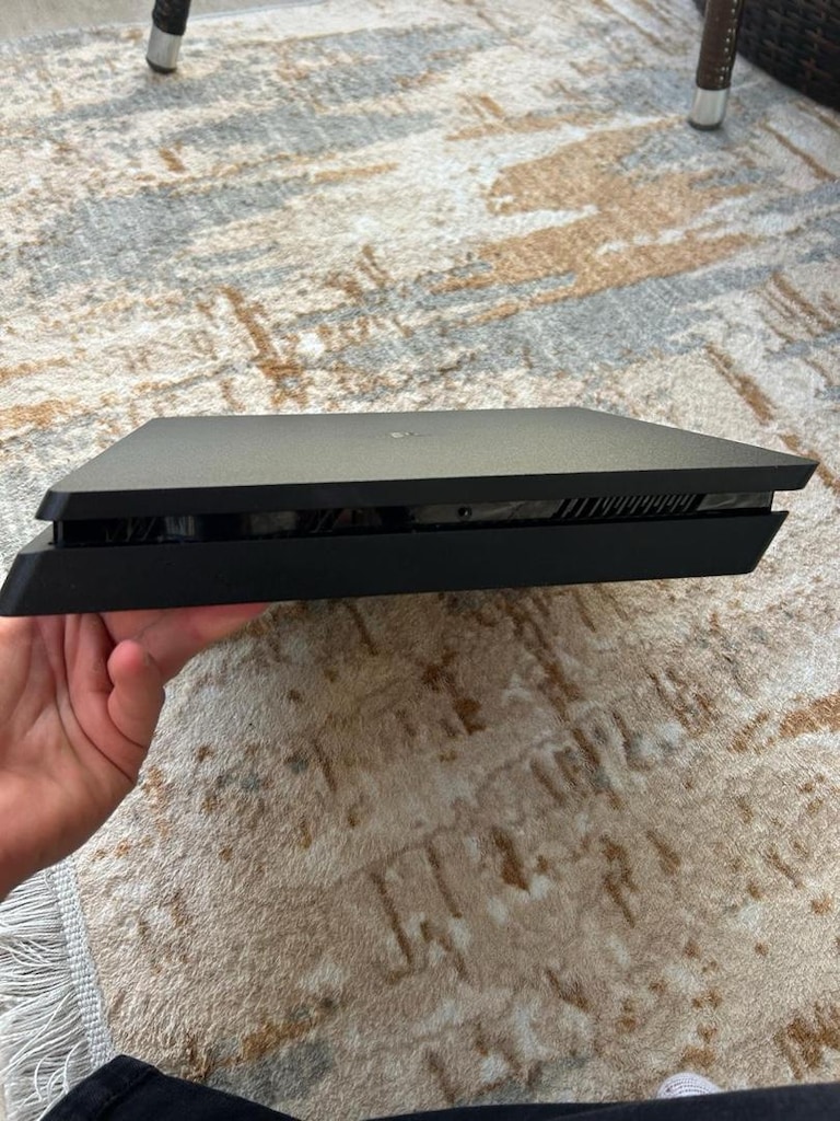 Ps4 slim 1 tb - 6