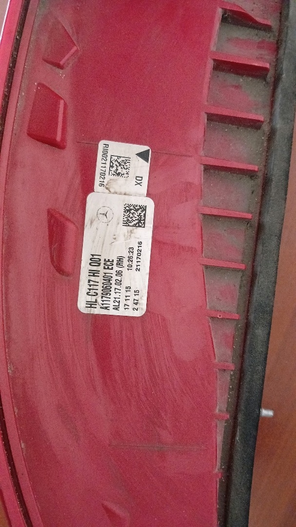 MERCEDES W117 LEDLİ SAĞ STOP ORJİNAL ÇIKMA KARGO OLUR - 4