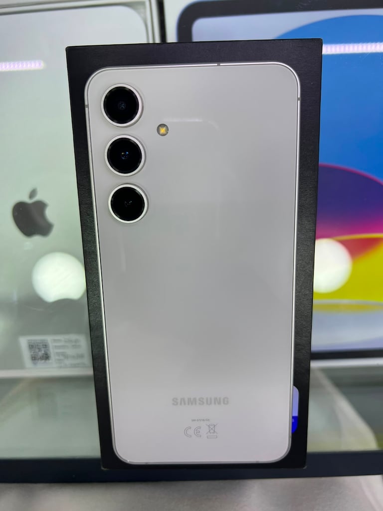 SAMSUNG S24FE - 8/256 GB - TEMİZ - SAMSUNG TR GARANTİLİ - 3
