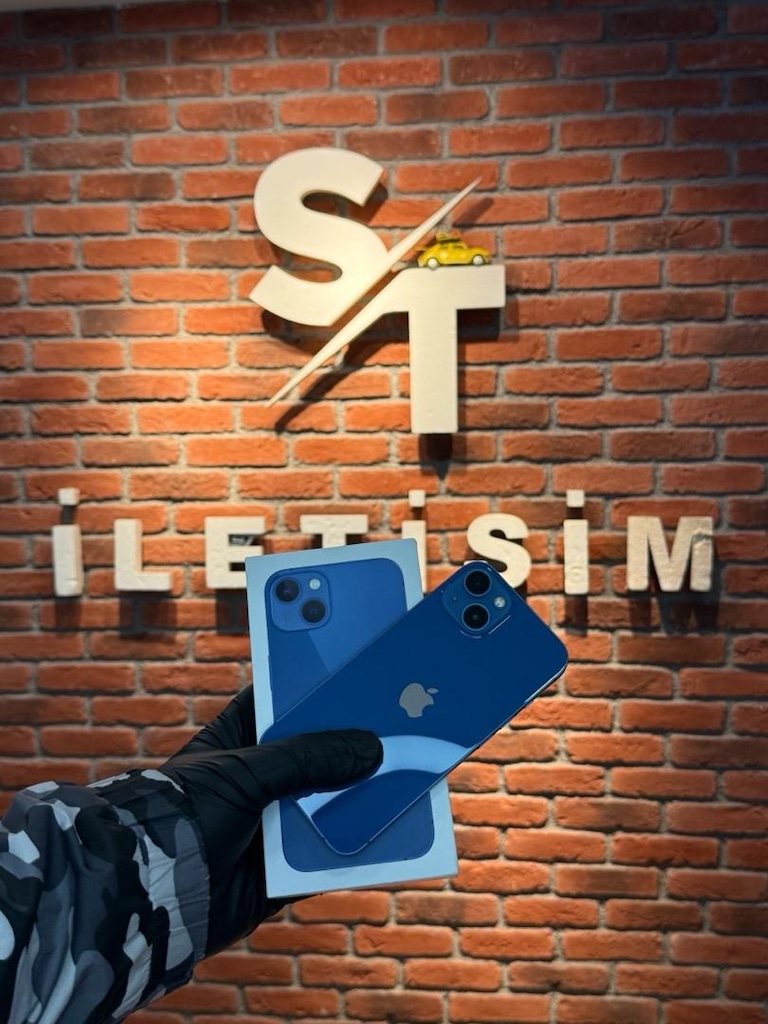 KUTULU FATURALI MAVİ SORUNSUZ İPHONE 13 ST İLETİŞİM’DE