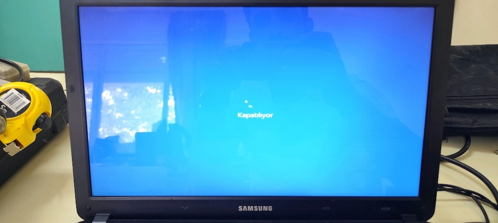 laptop Samsung i5 1. nesil 8 GB ram 500 GB HDD batarya bitik - 6