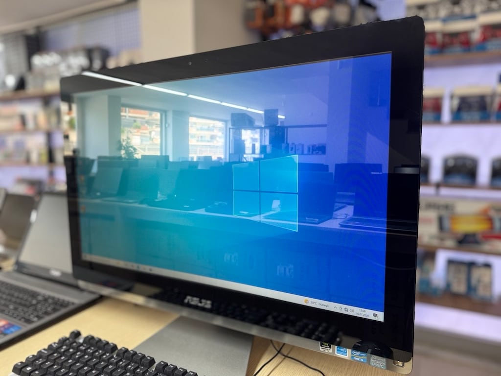 ASUS ALL İN ONE | İ5 3450 İŞLEMCİ | GT640M 2GB E.KARTI | 12GB RAM - 2