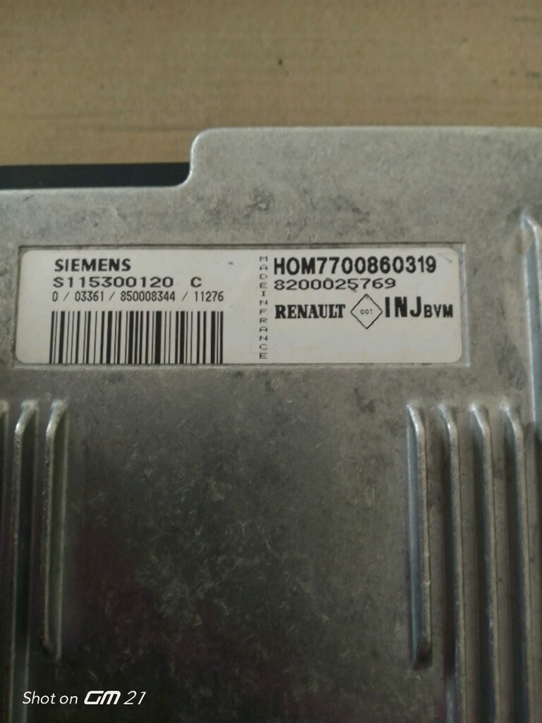 Renault Megane 1 motor beyni - 2