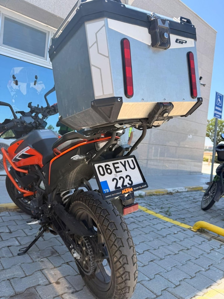 TCDD memurundan sıfır ayarında ekstralı KTM 250 Adventure - 11