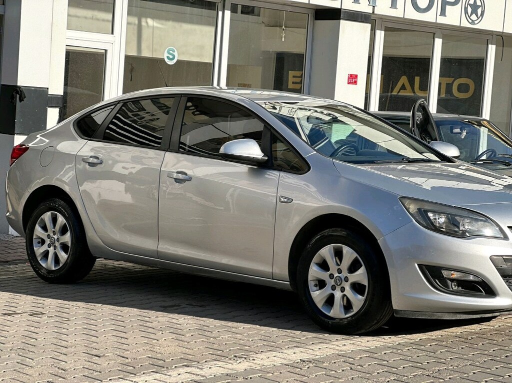 Doktordan tek değişenli Opel Astra - 5