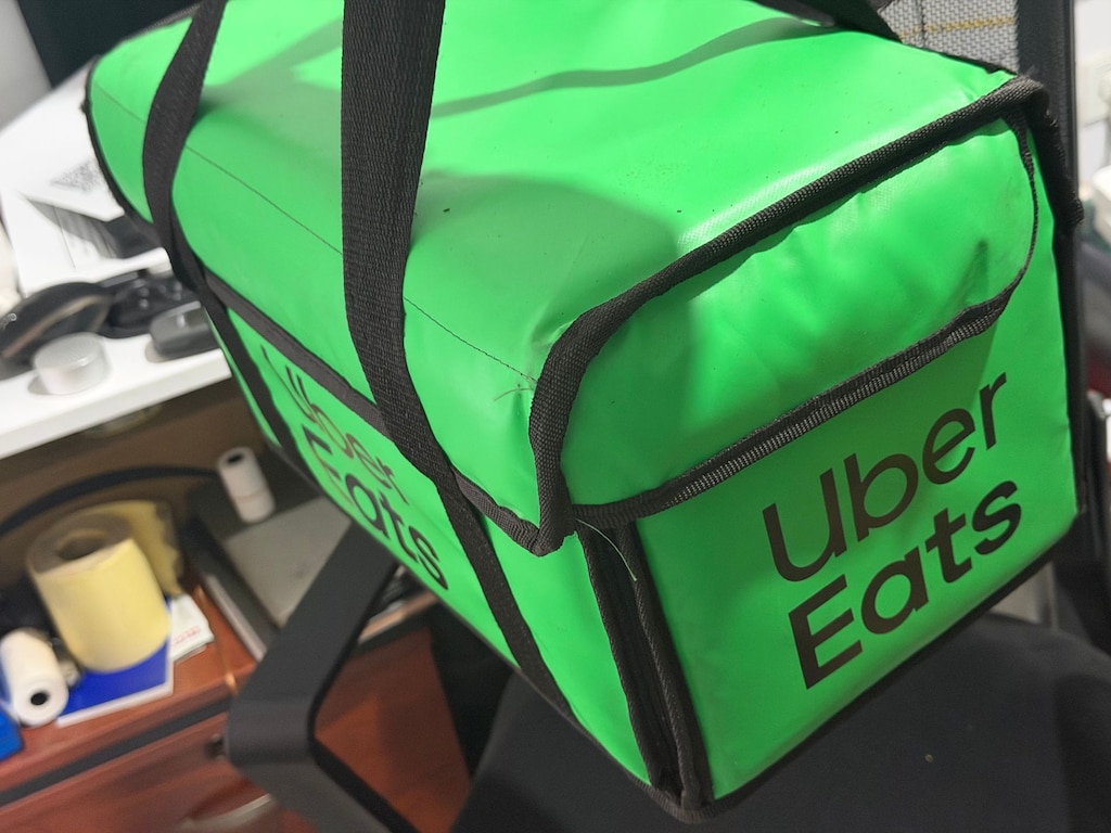 Online Sipariş Kurye için Uber East 2.el Punch Taşıma Çantası - 10