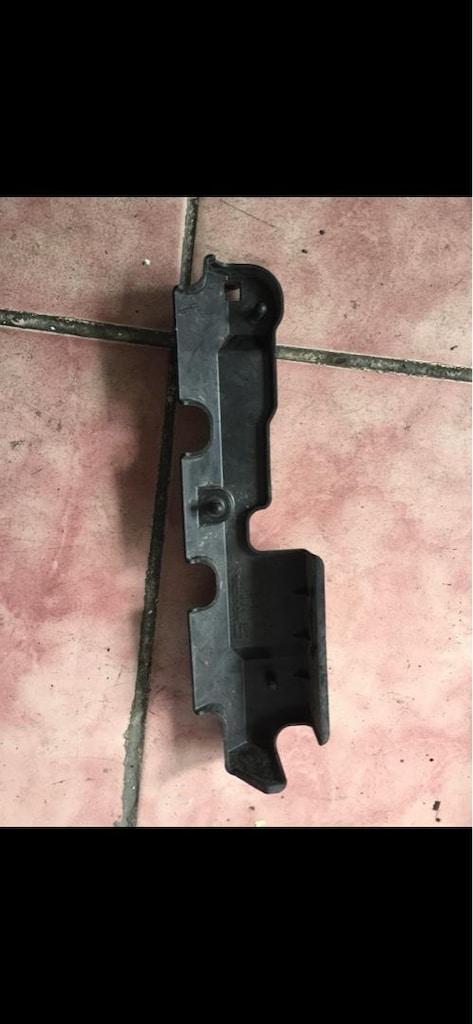 Honda civic benzin enjektör üst muhafaza plastik bakaliti - 2