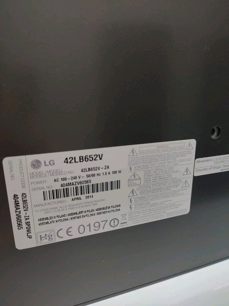 LG 42LB65 smart led tv - 2