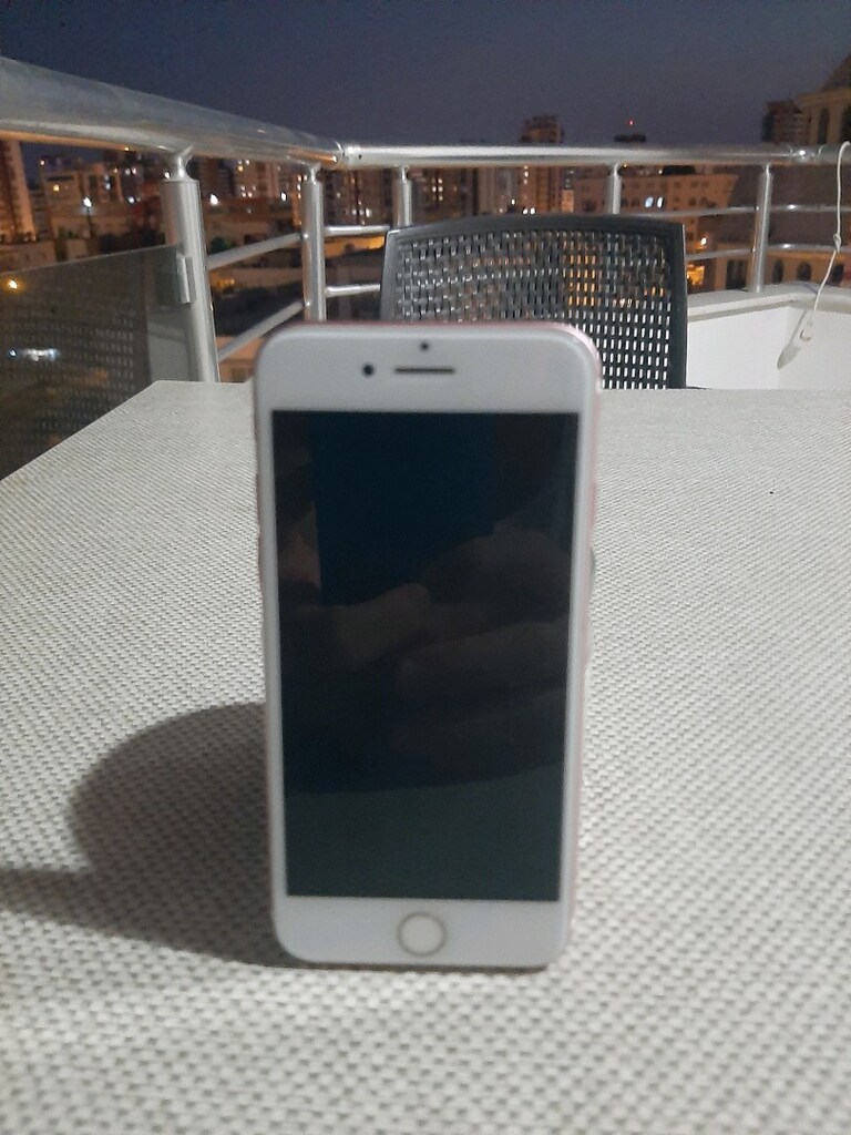 İPHONE 7 ROSE 32 GB - 6