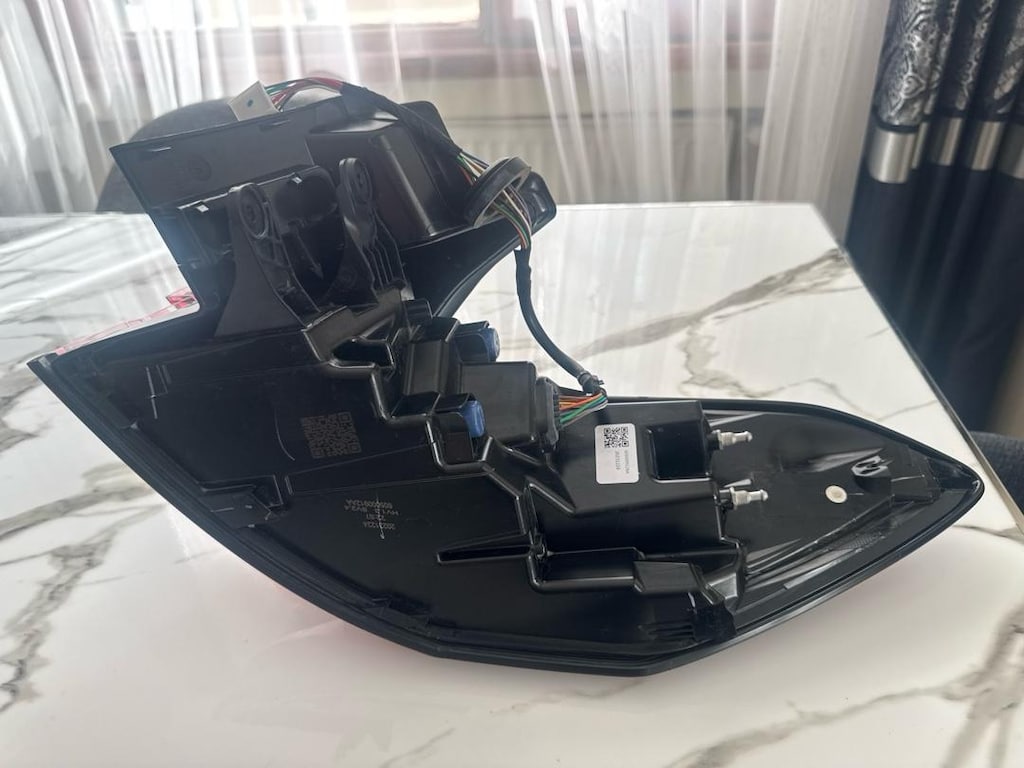 CHERY TİGGO 8 PRO MAX SOL STOP ORJİNAL SÖKME - letgo'dan Sıfırından ...