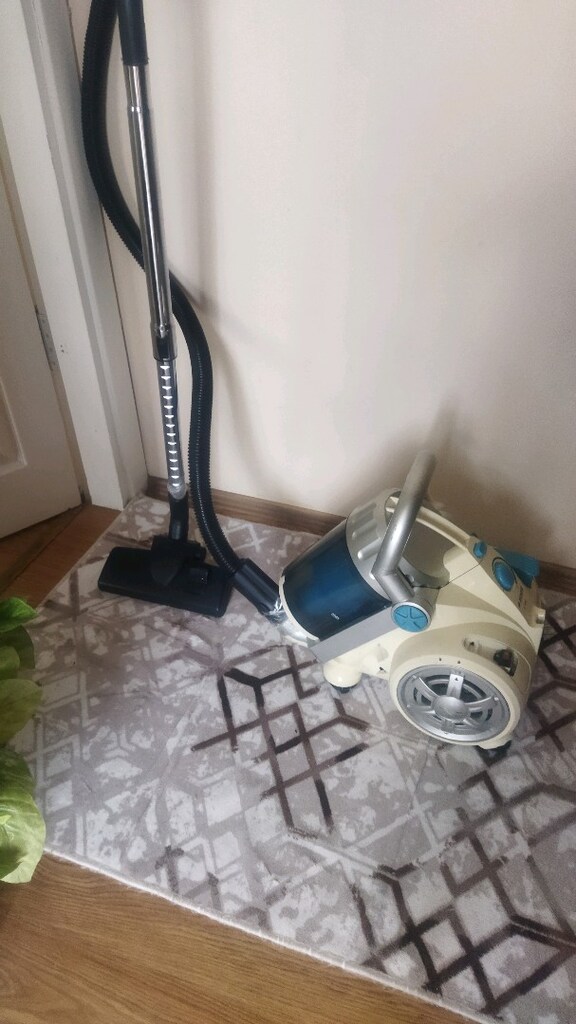 ELEKTİRİKLİ SÜPÜRGE TORBASIZ ARÇELİK S7424 - 2