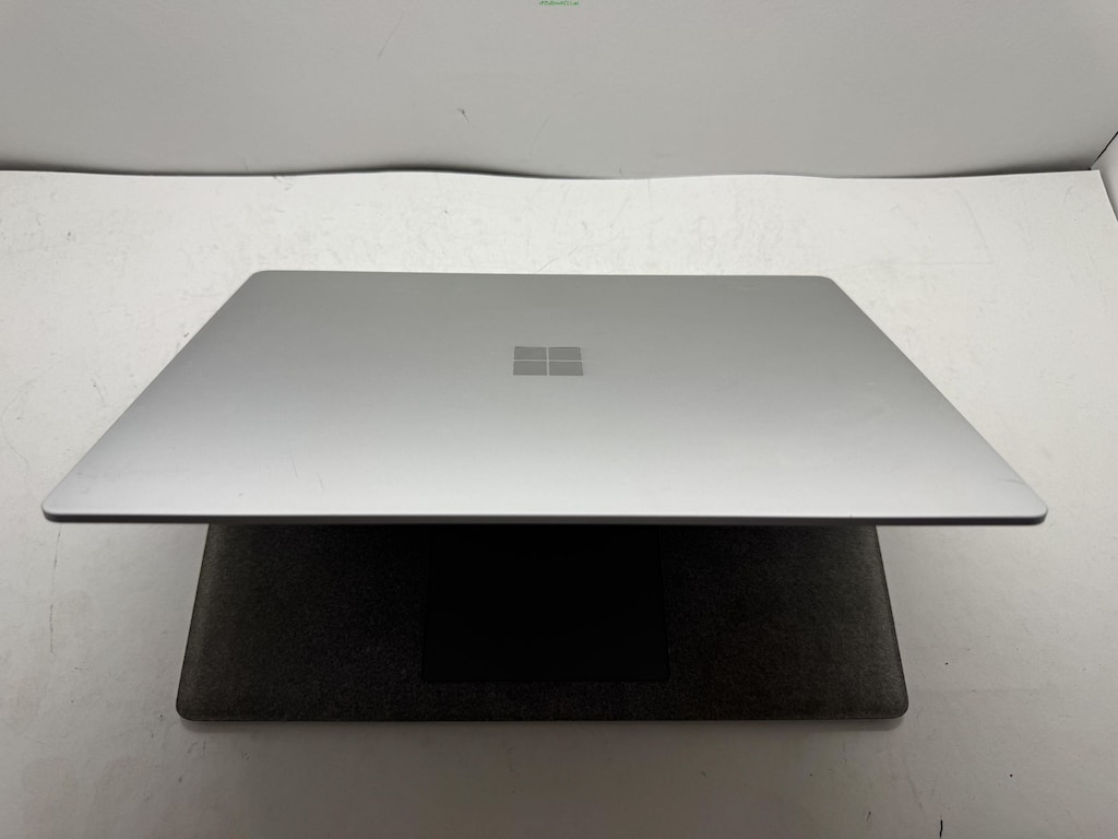 SURFACE İ5 7. NESİL 8 GB RAM 256 NVME DOKUNMATİK - 8