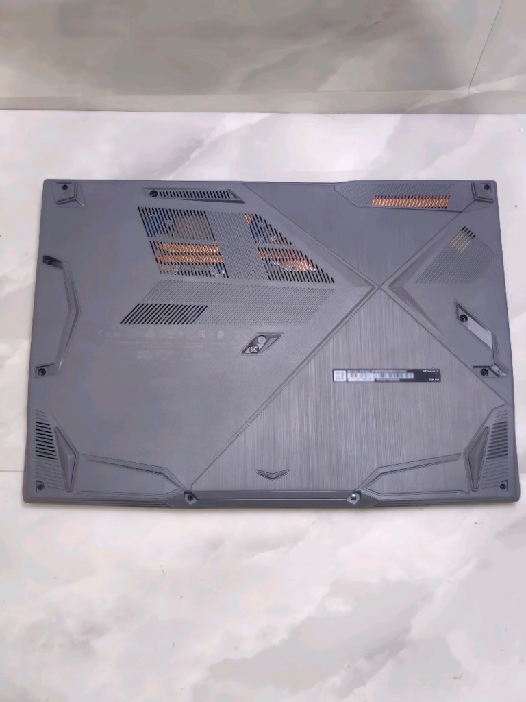Msi i5 12450H RTX 3050 16GB Ram 512GB SSD Gaming Laptop - 5