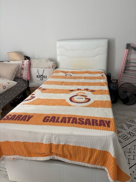 temiz bazalı yatak