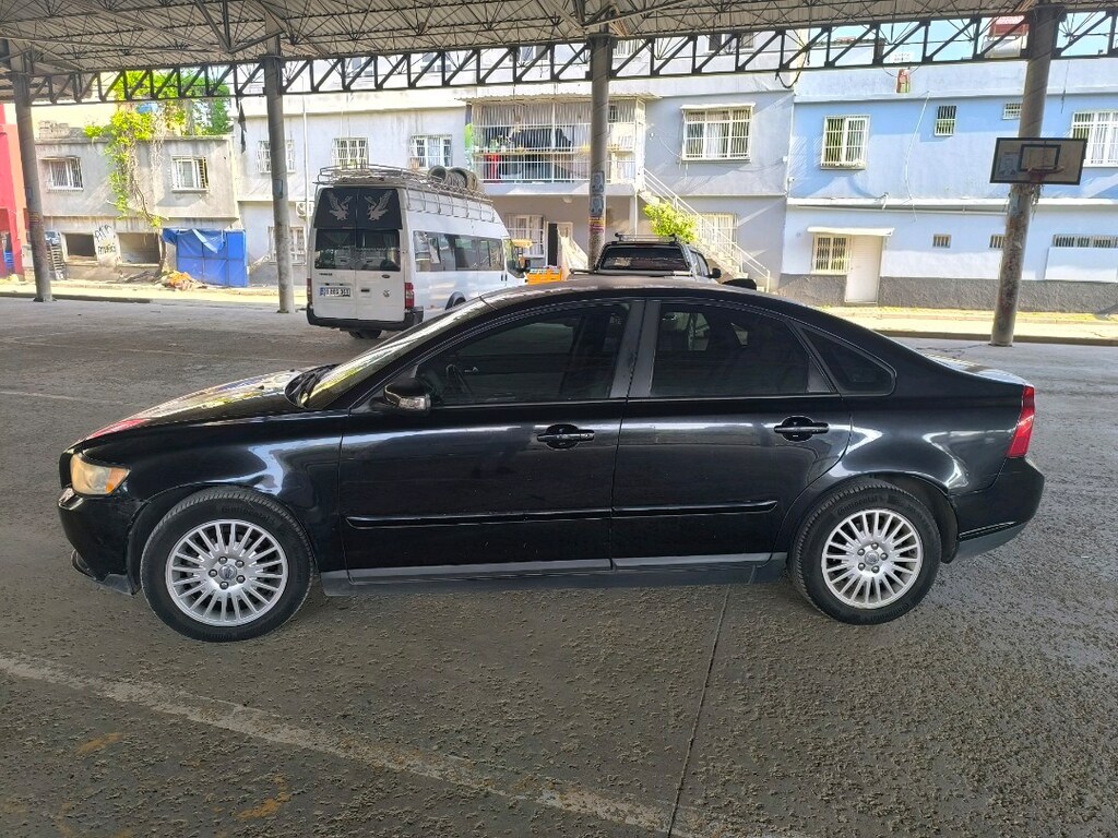 VOLVO S40 2009 - 4
