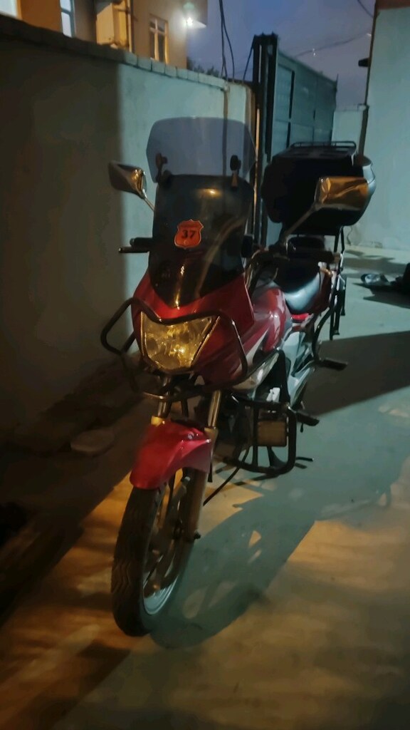 Honda motor cbf - 6