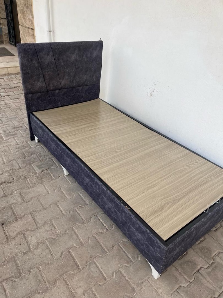 Yatak baza başlık az kullanılmış iyi durumda - 3