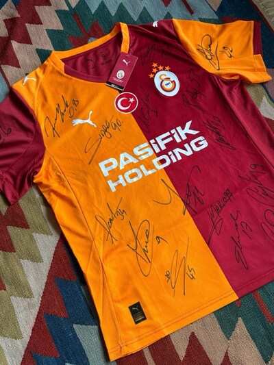 Orjinal Galatasaray 25/26 Sezon İmzalı Forması Türkiye Futbol Voleybol