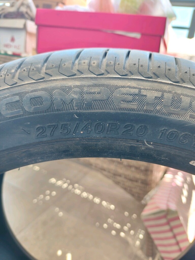 Lassa 275/40/20 yazlık lastik çok az kullanıldı - 4