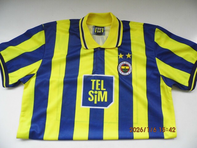 Fenerbahçe telsim çubuklu forma