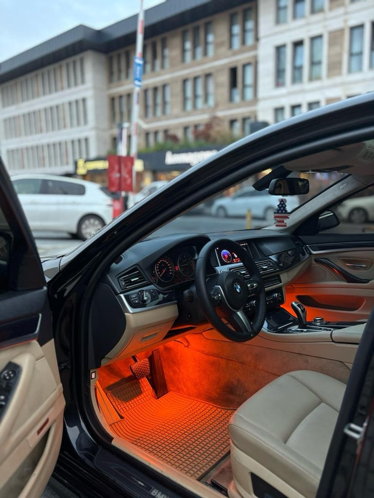2011// BMW // 5.20D // M SPORT - 10