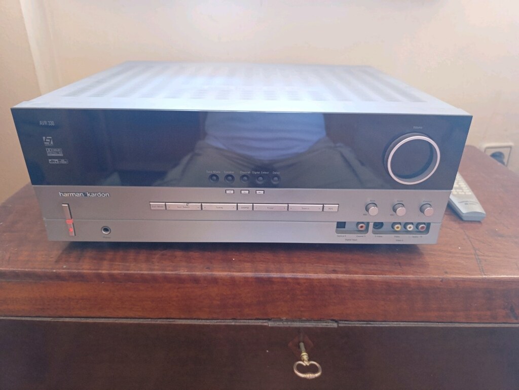 Harman Kardon AVR 330 - 4