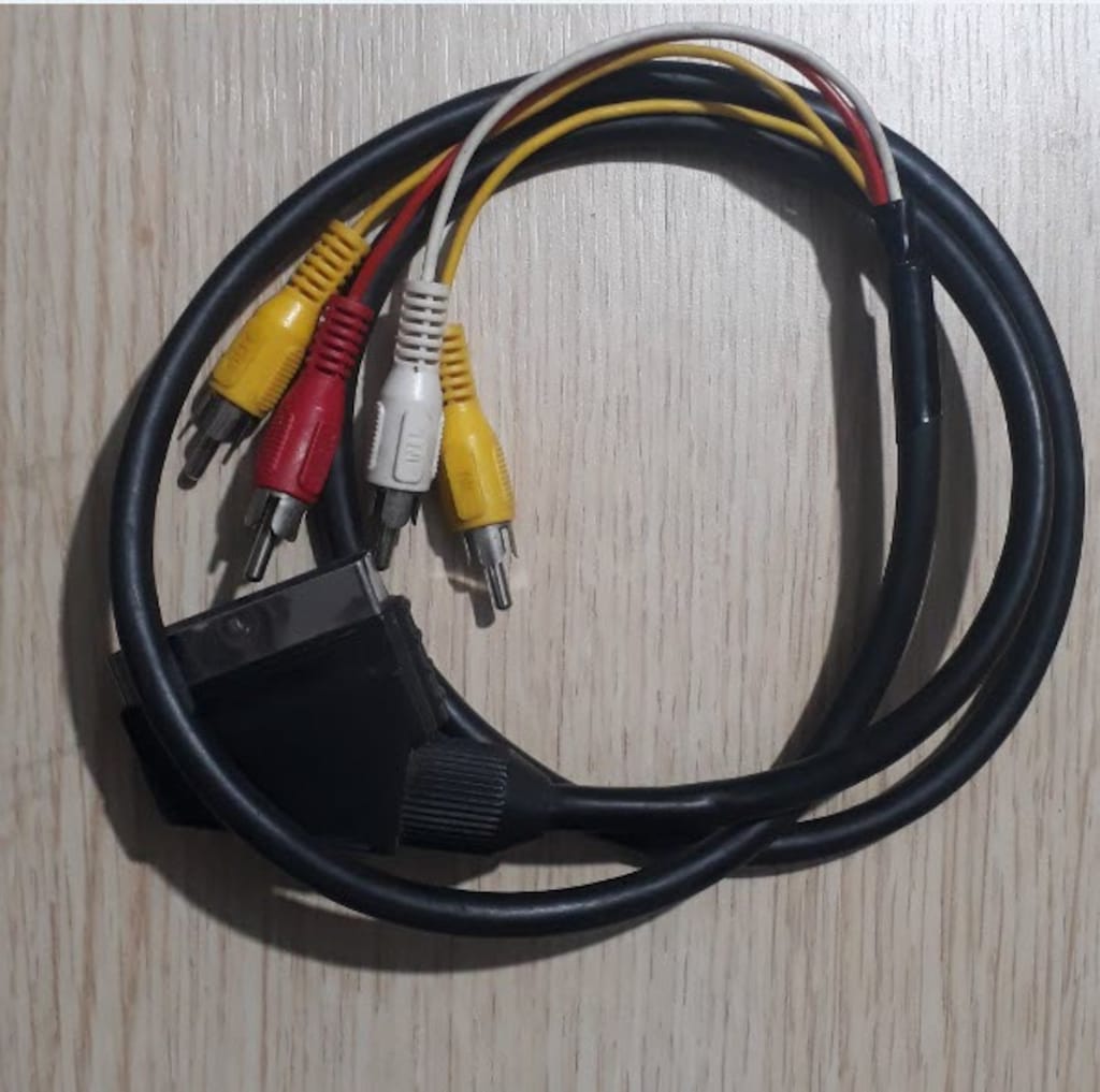 Scart'dan RCA 4 Lü Lale Tos Kablo Satılık.[243] - 2