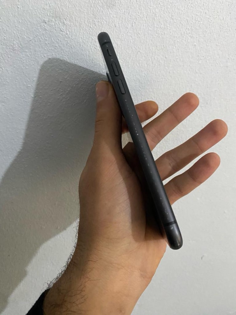 Türkiye 128GB TEMİZ İPhone 11 Değişensiz - 4