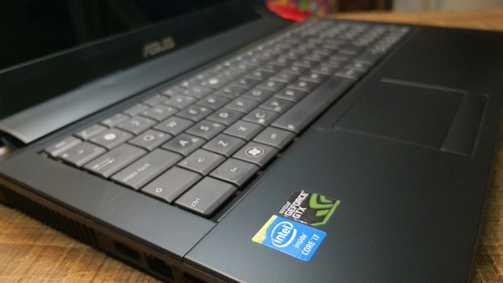 Oyuncu Asus i7mq Nvidia, 1080p FullHD,Yeni PiL, 8gb RAM, Çift Disk SSD - 6